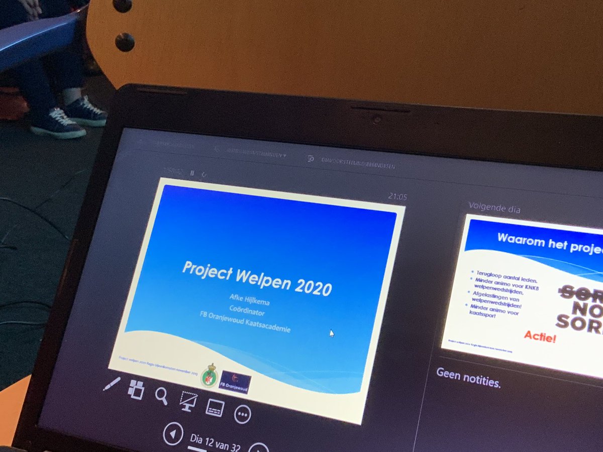 knkb's tweet photo. Regioeenkomst KNKB: @Afke79 Hylkema - coördinator Kaatsacademie - na de pauze geeft een presentatie over “ hoe krijgen we de jeugd aan het kaatsen “ #kaatsen #keatsen https://t.co/DLVchI2HSH