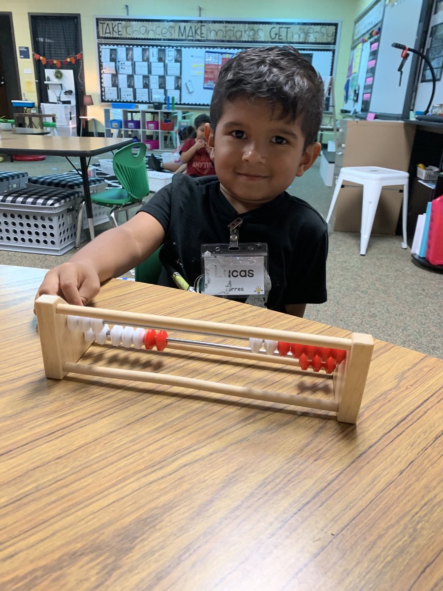 BAMullen65's tweet image. Judging from this smile, working with Rekenreks never gets old!
#PISDMathChat    #kindervibes