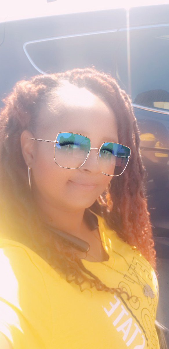 GordonJeketa's tweet photo. Game Ready!! In Wichita to support DeAntoni and the Shockers for their 1st Home Game and the start of the season!!! Good luck Shockers and let's start the season off right with a Win!! 
#shockers 
#3Rocks 
#countdownbegins
#basketballmom https://t.co/VXZqBSc8WQ