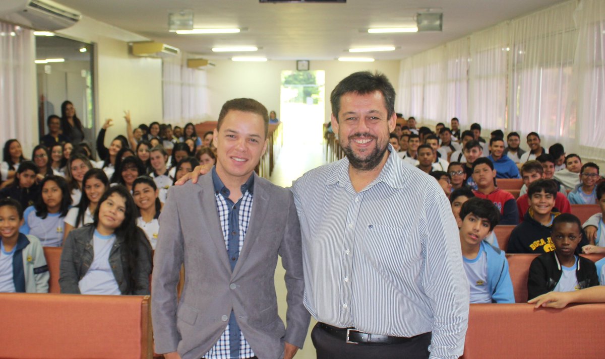 IAAI_Oficial's tweet photo. Hoje, 5/11, foi apresentado oficialmente aos alunos e funcionários do IAAI, o novo diretor interno. Seja bem vindo pastor Wesley Moraes Fernandes!

#EducaçãoAdventista 
#MuitoAlémDoEnsino 
#IAAI 
@wesleyfer2013 https://t.co/W0XqBODeY4