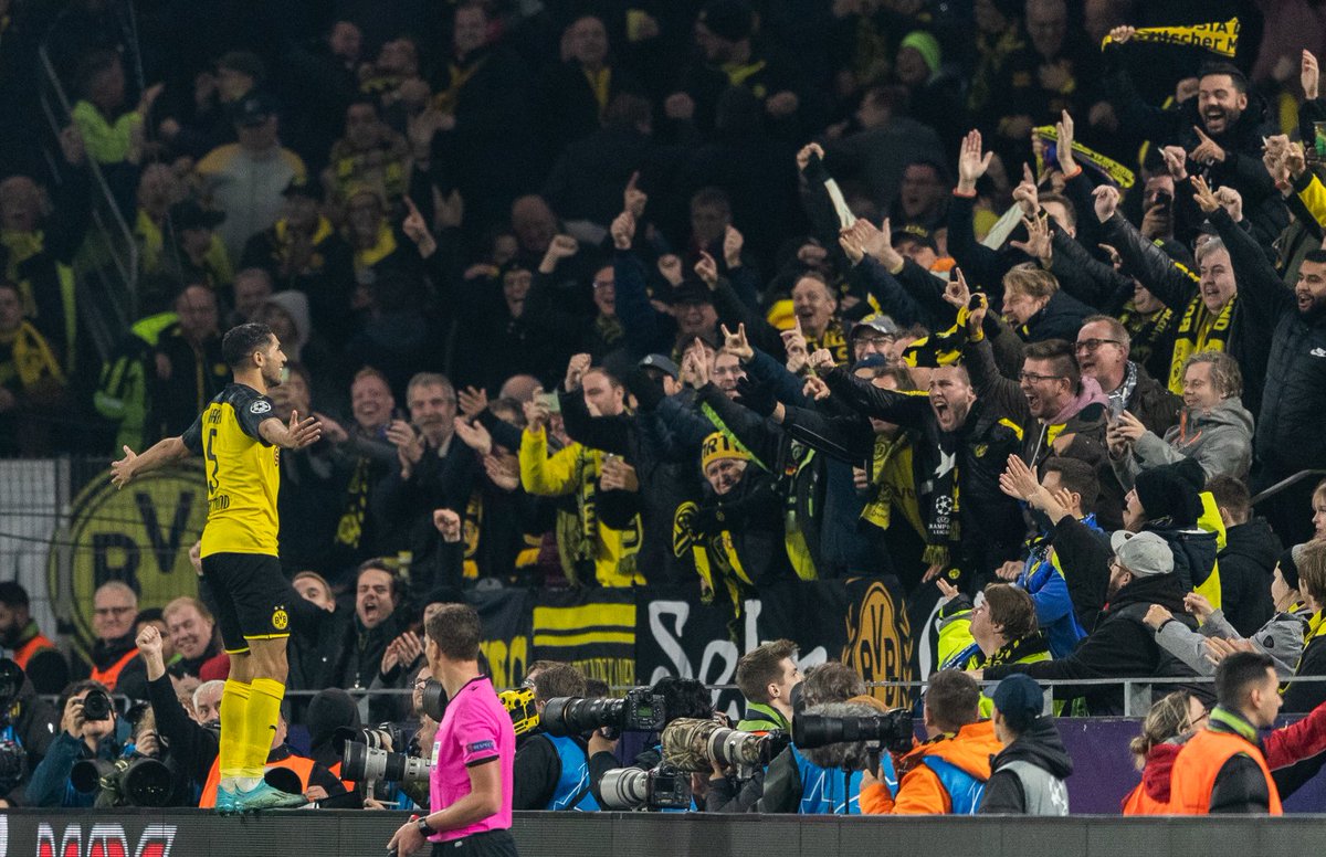Dortmund__Fans's tweet photo. What a comeback!! Dortmund win 3-2 after going down 0-2 in the first half!! 3 huge points in the Champions League!! #BVB #InterBVB https://t.co/AZzQkBShPO