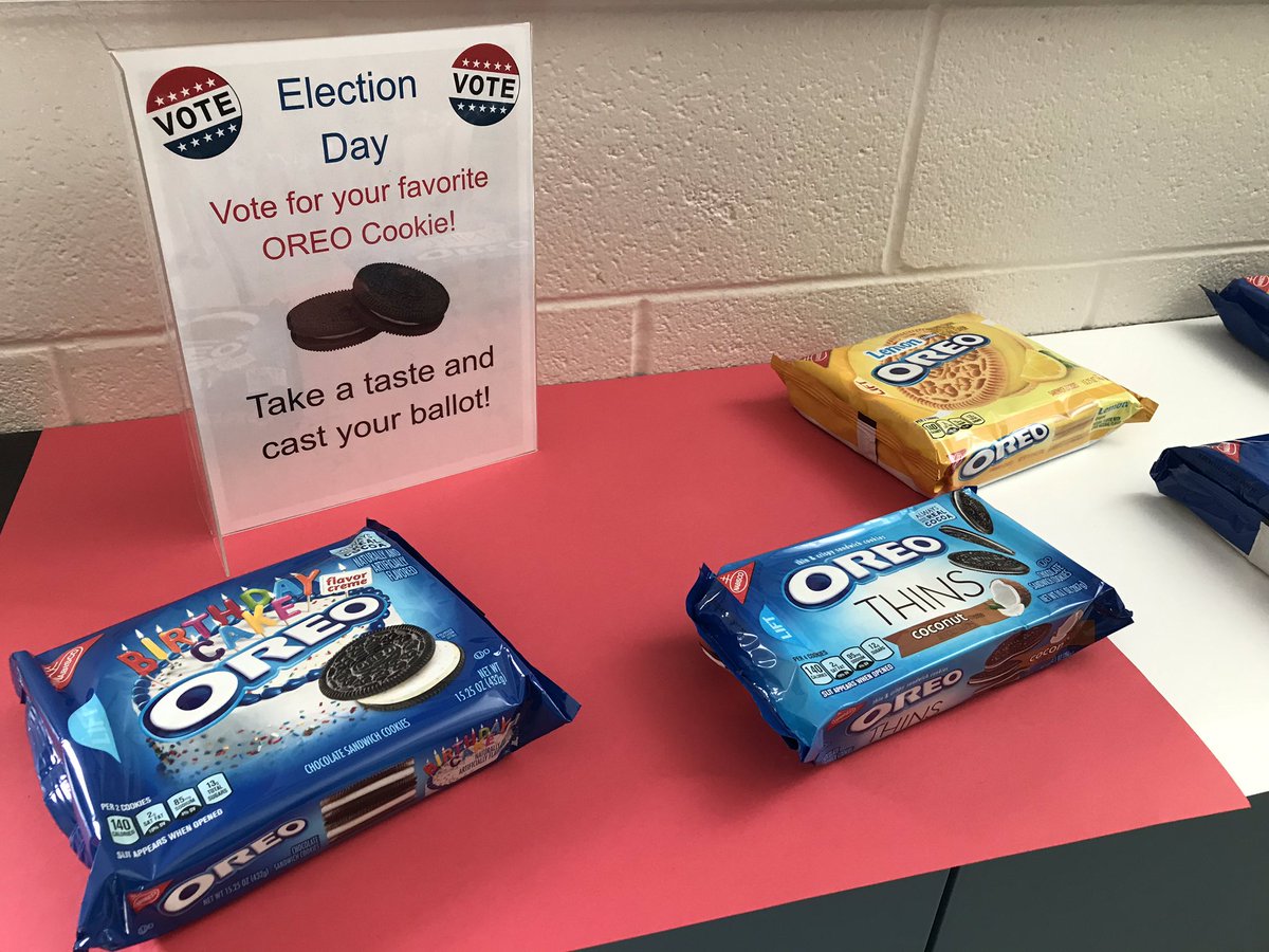donna_michela's tweet photo. 14 different flavors and the winner is...Mint Oreo! Wayside staff loves their cookies!! https://t.co/nt73XJeAjH