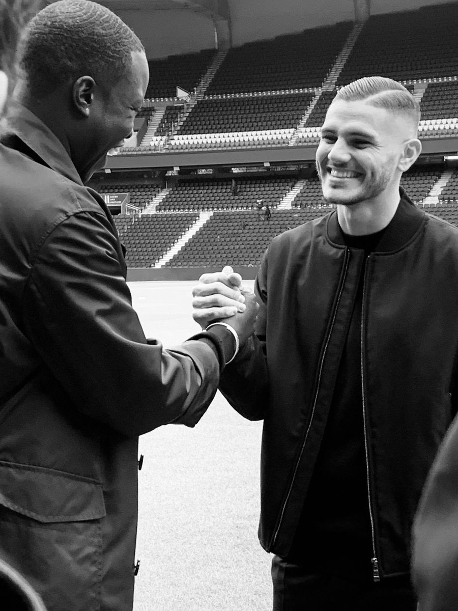 SPRINOIR's tweet image. Capsule @hugoboss x @PSG_inside 

    ⚜️⚜️La sape est carré ⚜️⚜️

    #bossxpsg #BOSSsport