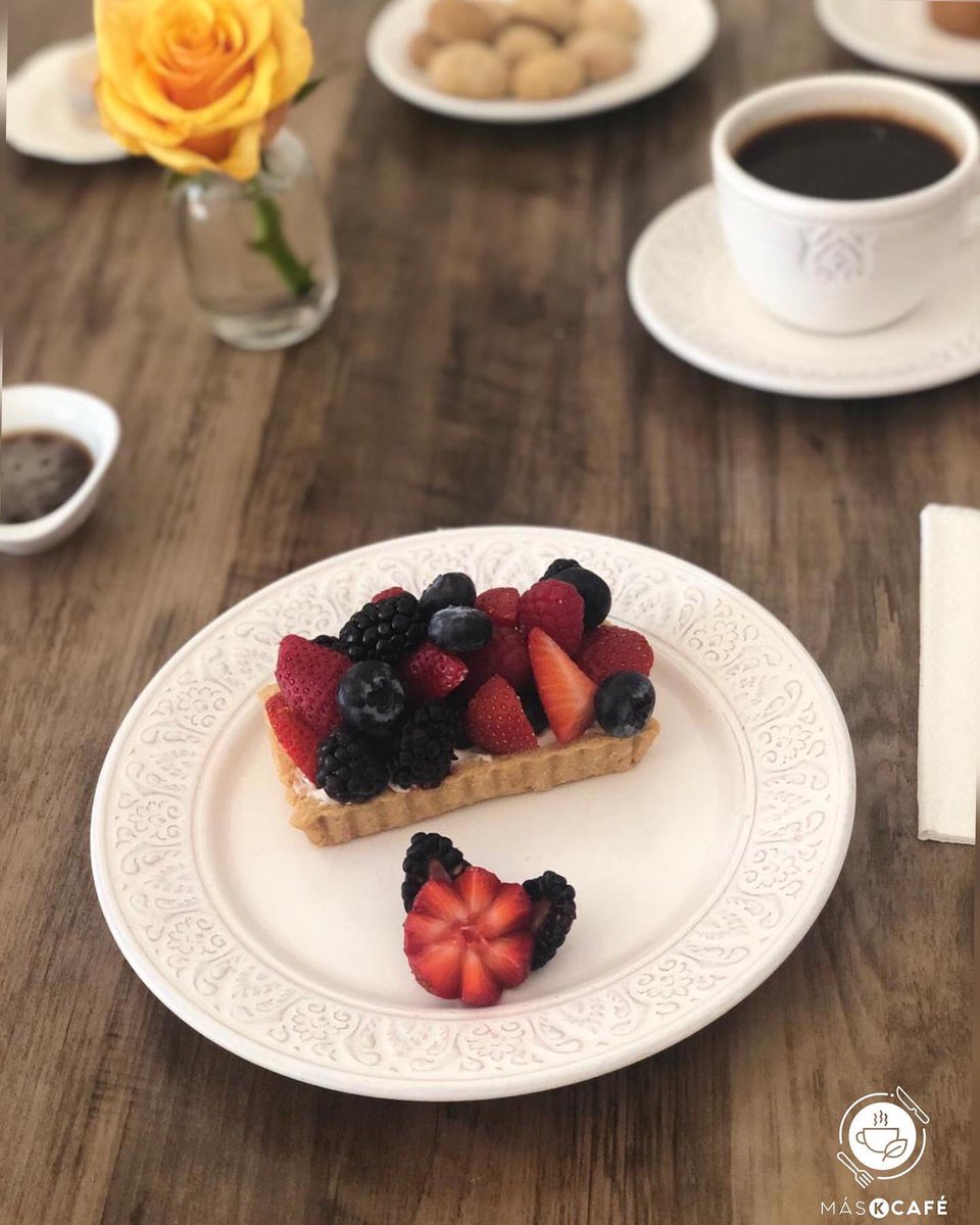 xeunoticias's tweet photo. * Disfruta tus momentos favoritos en #MásKCafé con nuestra #PromoDeMartes de postres al 3x2 

📍Pinzón 149 esq. Juan Pablo II

Tel: 229 921 3887 y 229 176 8284

Pregunta por nuestro servicio a domicilio

Síguenos en Instagram → https://t.co/dWAHussqPh 🍰 https://t.co/jA38FvDELw