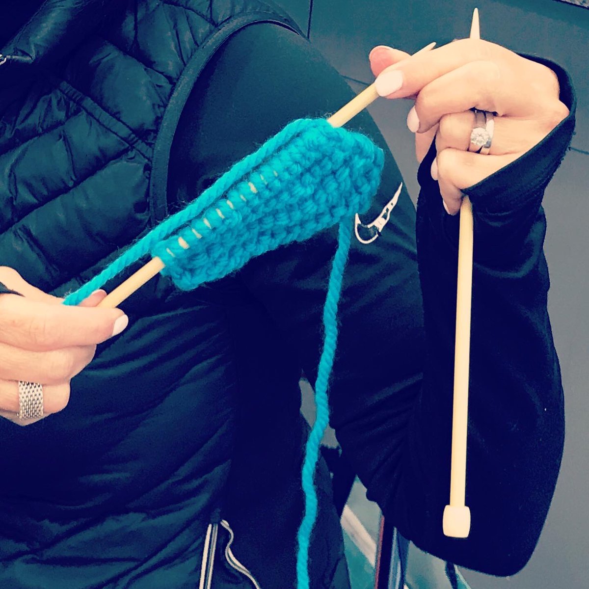 HeckelScience's tweet image. Today’s PD class - knitting! Reduces stress by lowering cortisol levels in the blood. These are the practice squares. Some moved onto their scarves! We learned: even teachers need to practice new skills &amp;amp; everyone learns at their own pace! @TeachVerona @VeronaCurrDir #soproud