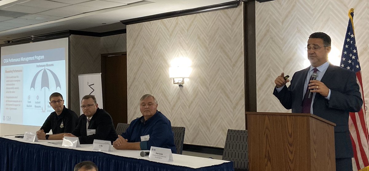 KenWBradley's tweet image. #EmergengyComms #Interoperability decisions need to be data driven! #SAFECOM &amp;amp; #NCSWIC are developing data markers for FSLTT. #CISA #PublicSafety