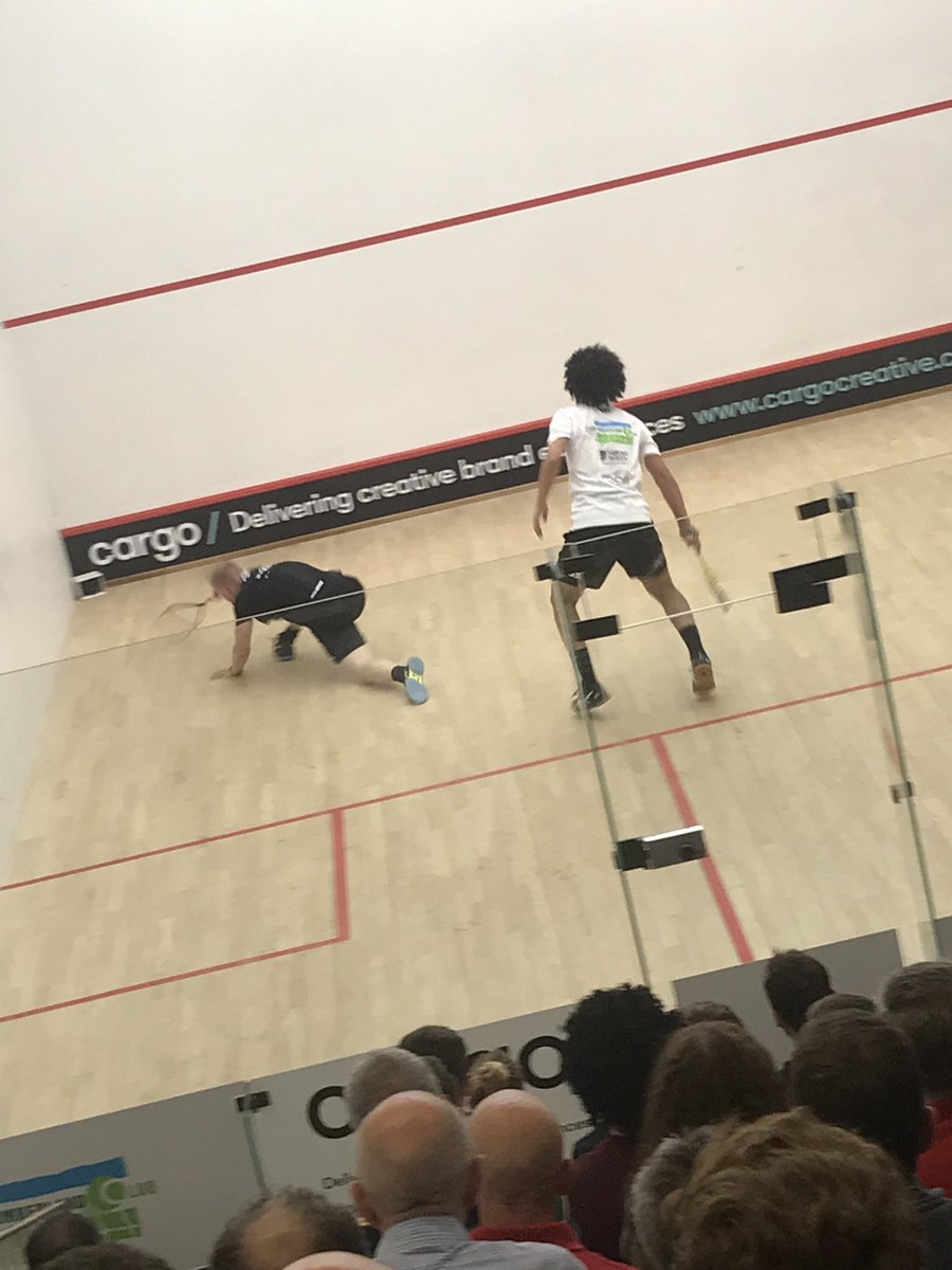 Mazen Hesham v Joel Makin 11-8, 1-11, 11-7  (2-1) 40 mins

Some phenomenal squash played by both players.

4-1 win to Newcastle and the second win of the season 👍