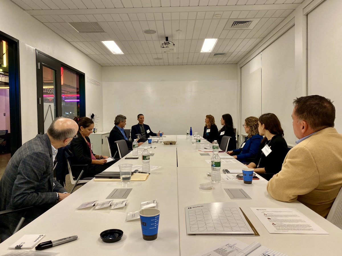 Nothing says #ThinkTank like a round table discussion <a href="/DistrictHall/">District Hall</a> in the #Seaport. @SeyfarthshawLLP attorneys facilitate a discussion on #wageHour trends in the #marketplaceEconomy.