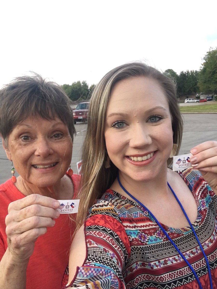 ms_sfruth's tweet image. We voted! 🗳🇺🇸 @PetroskyPirates #aliefvotes