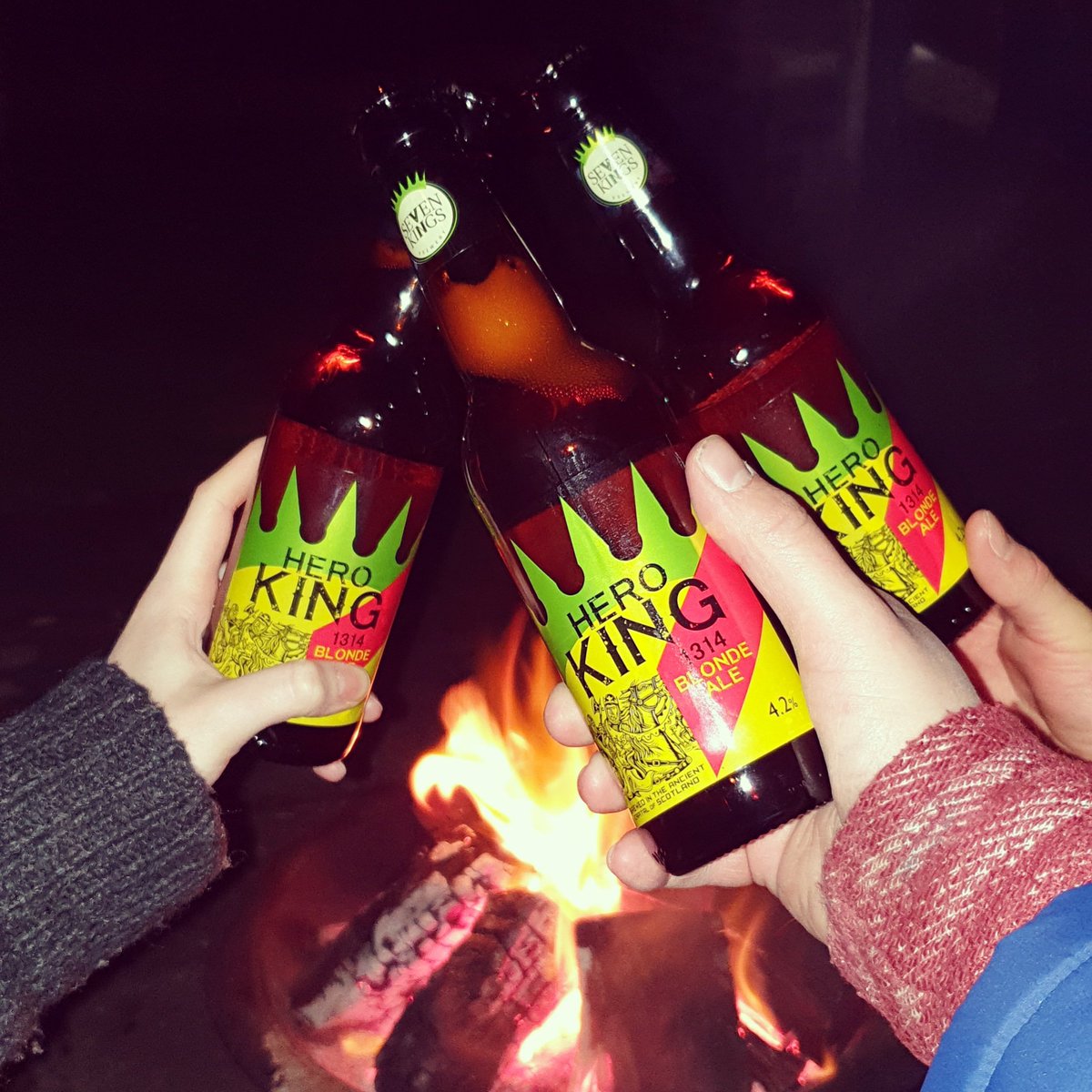 The perfect bonfire beer 🔥🍺 This will be an awesome beer to have for BBQs next summer 🍻