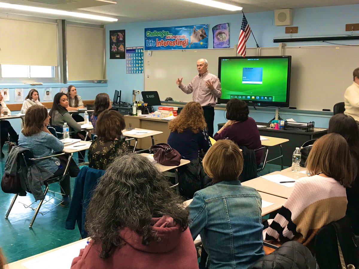 frank_lukasik's tweet image. An amazing day with @FletcherRalph, filled with engaging conversations focused on the workshop model, writing process and mentor texts to live full writerly life! So thankful to have this opportunity to work alongside my writing colleagues! #EMWrites #time2write  @emeadowschools