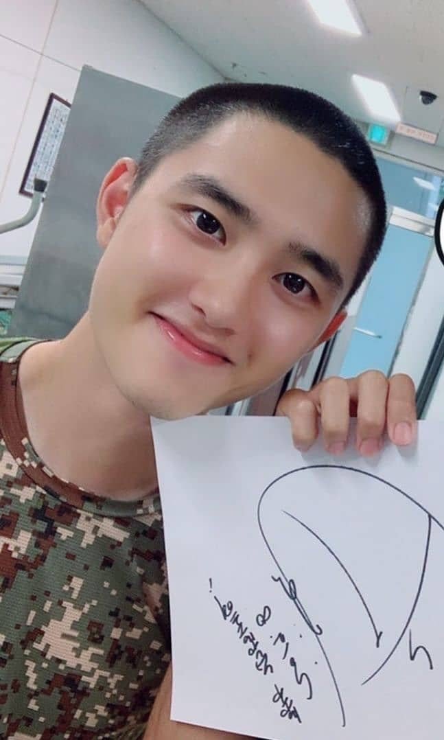 dkxsoo's tweet photo. Kangennya terobati😭😭😭😭😭😭😭😭
#KYUNGSOO https://t.co/WWb2lITFBY