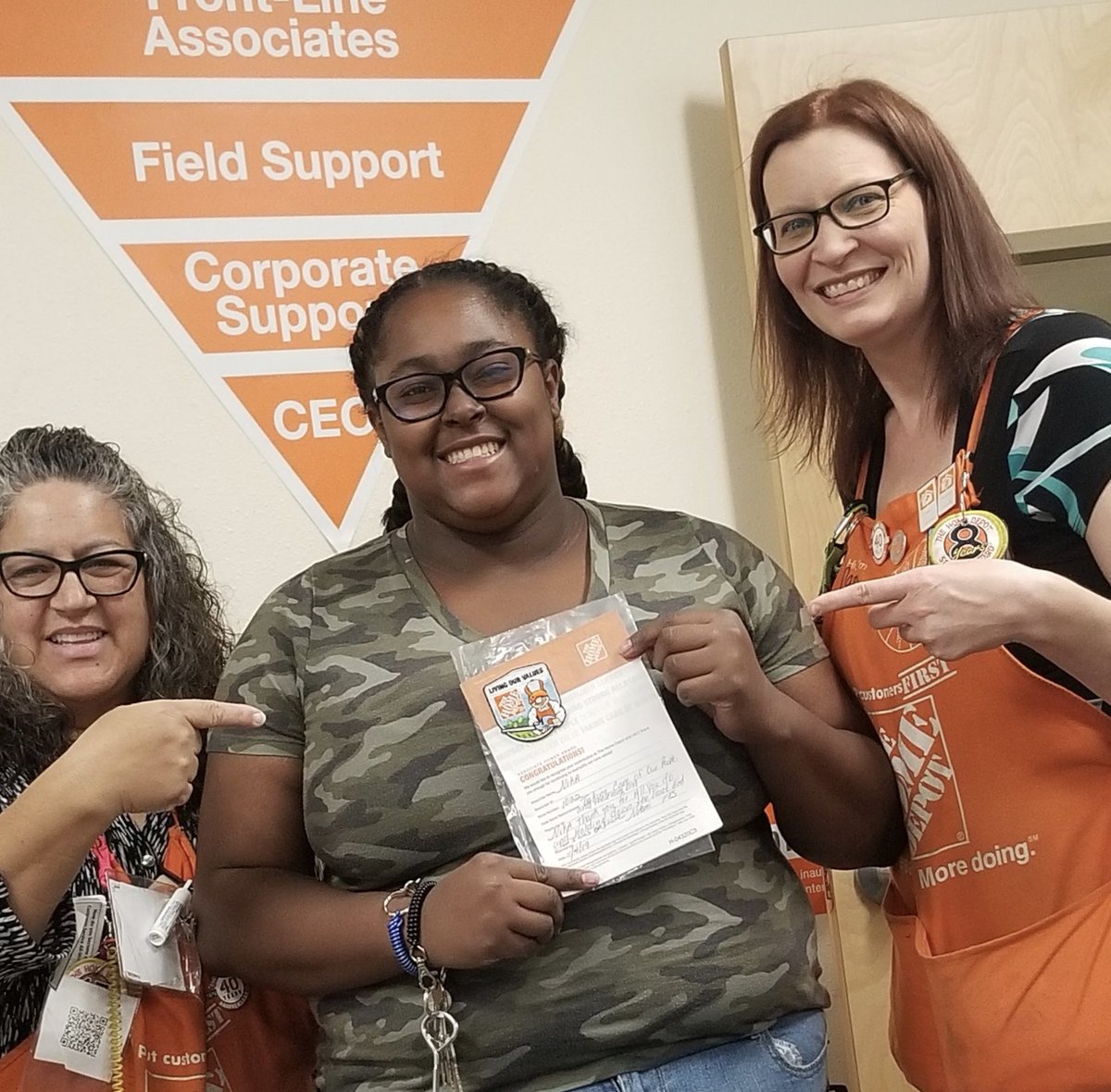 Shout out to my Head Cashier Nika for doing a great job on running the front end and taking care of our associates!