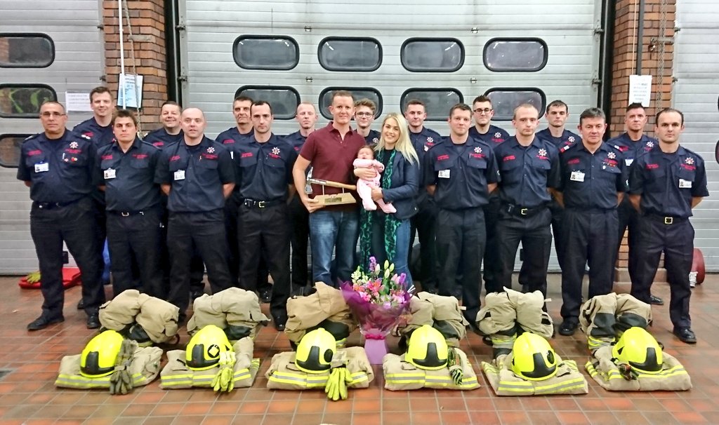 NewtownFireStn's tweet photo. Delighted to welcome Dave back to parade tonight, accompanied by Becky &amp; baby Annabelle. Following an excellent outing to Chester races recently, a chance to say a more formal 'thank you' for 15 years on-call service to Newtown, Powys, &amp; beyond! Diolch yn fawr! #teammaww #oncall https://t.co/NLDb2m3uoN