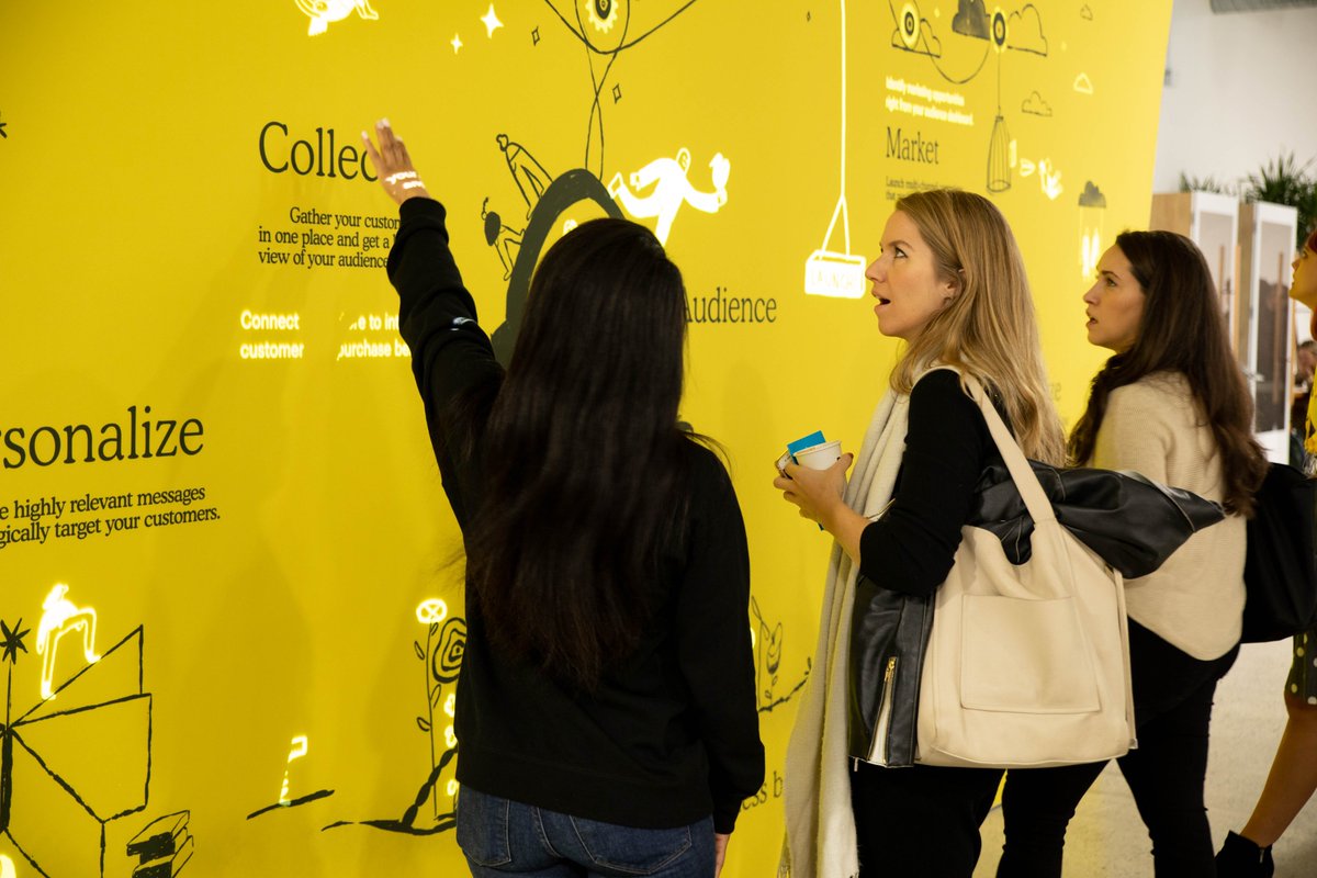 Day 1 at #FCFestival on the books! Here’s a few 📸 of folks coming by our activation to chat about our all-in-one Marketing Platform. Want to learn more? expi.co/01nYsI