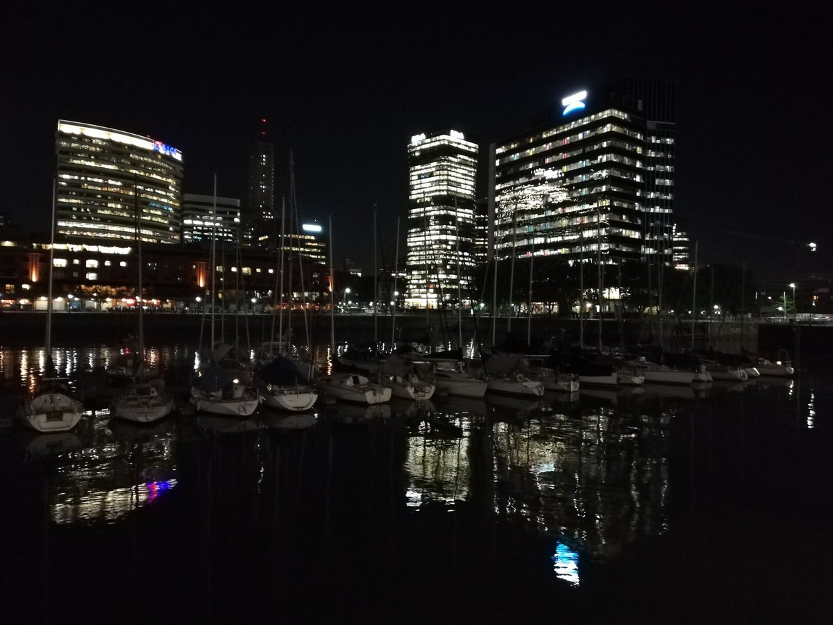 rosevervenne's tweet photo. Linda noche festejando los 400 proyectos de ayuda a organizaciones sociales de @aportesdegestion en @museo fortabat #PuertoMadero https://t.co/QHEWV00OrX
