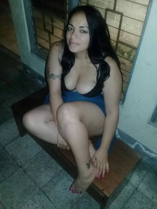 FUKING HER HARD IN THE ASS AND PUSSY CUMING ON HER FACE AND IN HER MOUTH

https://t.co/0VEFW6Q8jA

#hotsex