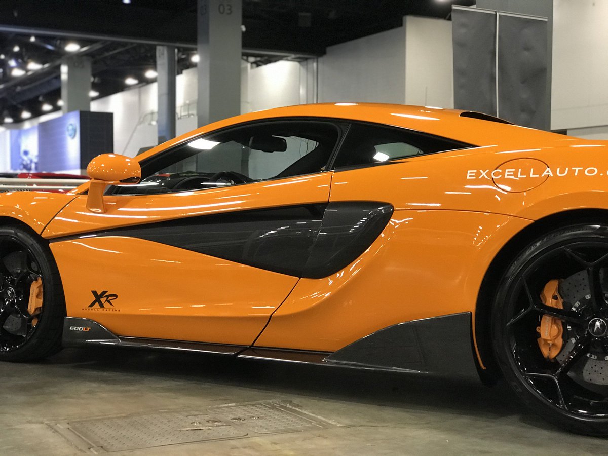 AutoShowMiami's tweet photo. For the car enthusiast that love luxury &amp; speed: The McLaren 600 CT #SouthFloridaFastLane #ExcellAuto https://t.co/ub3FQaSIUs