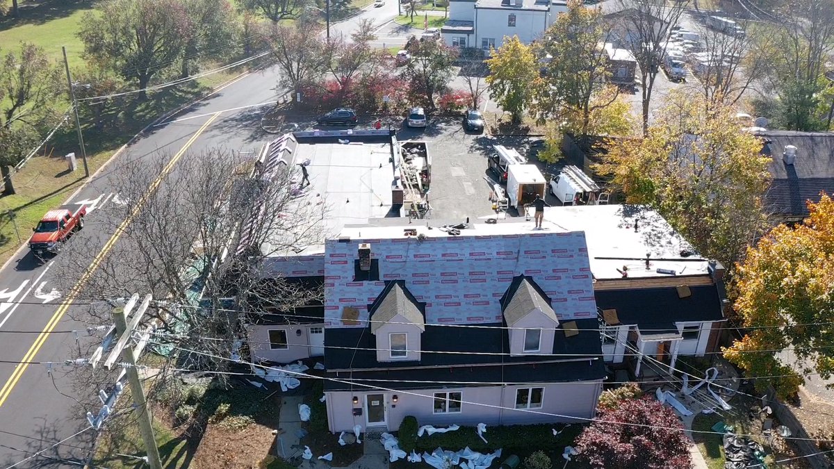 CarlsonBrothers's tweet photo. Great aerial view of our work in downtown Ramsey! We’ll finish installing these #owenscorning oakridge estate gray shingles this week! Make sure to reach out at https://t.co/CNNudHa6ij for your free estimate today! #shingletime #roof #roofers #bergencounty #familyowned #drone https://t.co/LaMT0aQtrZ