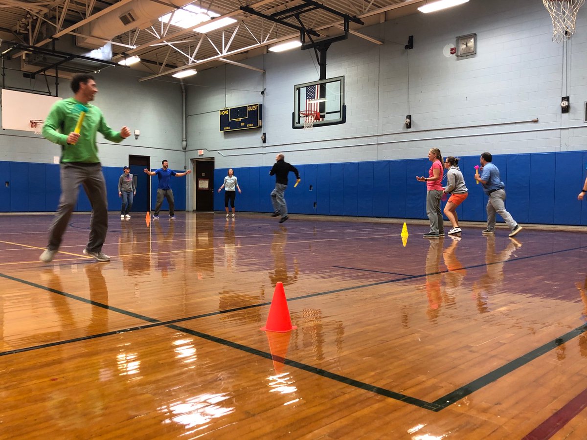 Awesome participation today as Stephanie from @nyrr and @nyaaronhart presented on building physical literacy! Thanks for the awesome resources too 👍 #physed #risingnyrr @OPENPhysEd