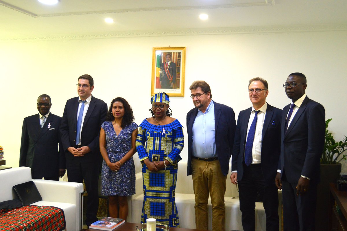 msppfifd's tweet image. Des experts de l’Etablissement français du sang en séjour de travail au Congo B dans le but de faire un état des lieux des structures de gestion du sang au profit des malades et faire des propositions pour aider le Congo à améliorer son système de gestion des produits sanguins