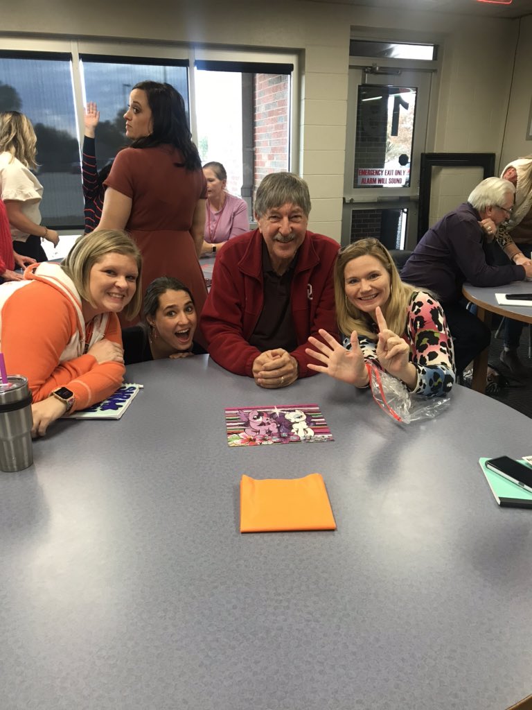 Horizon Intermediate tweet media