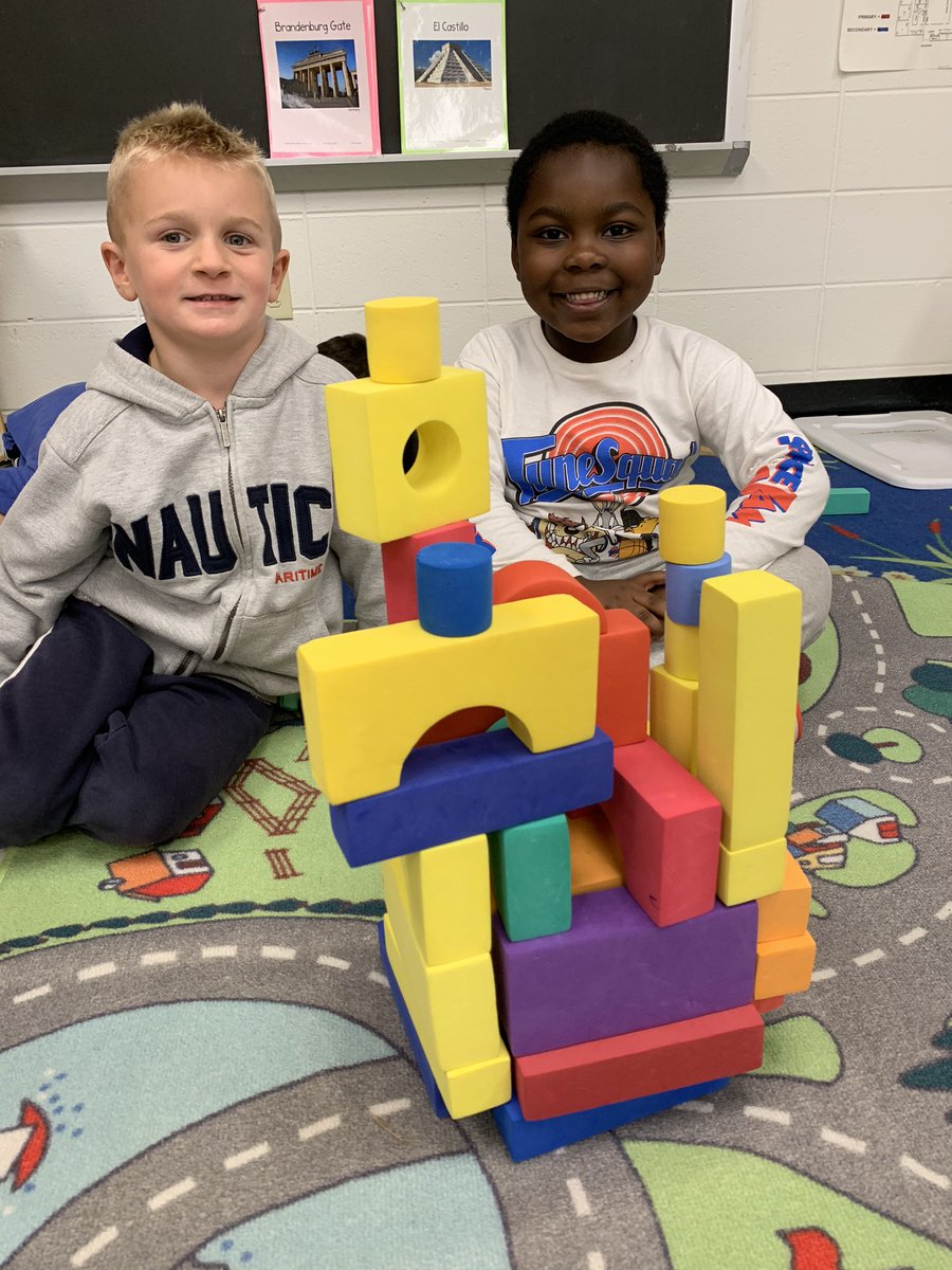 MTL_CSZumpettaK's tweet photo. What can we create with a tub of foam blocks?! A ship and a car! Their creativity and teamwork is inspiring! What will they imagine and creat next?! Stay tuned! #zumpettaszone #CSTogetherisBetter #blockscenter #creativity https://t.co/gz51C70q5l