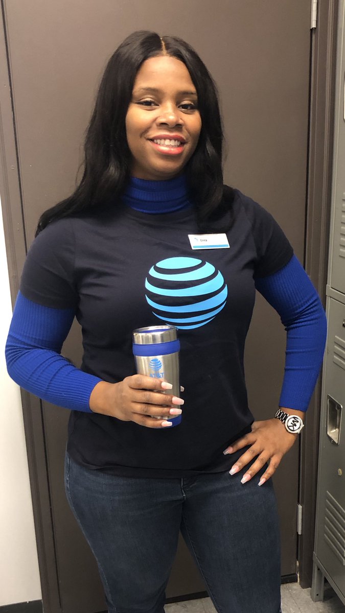 Join me in welcoming the Rookwood team’s newest Rockstar @Elynntax know you will do BIG things as part of the team Erica #OHPA #lifeatatt #CincyTakeOver #TeamLEAD #winthewhOHlething