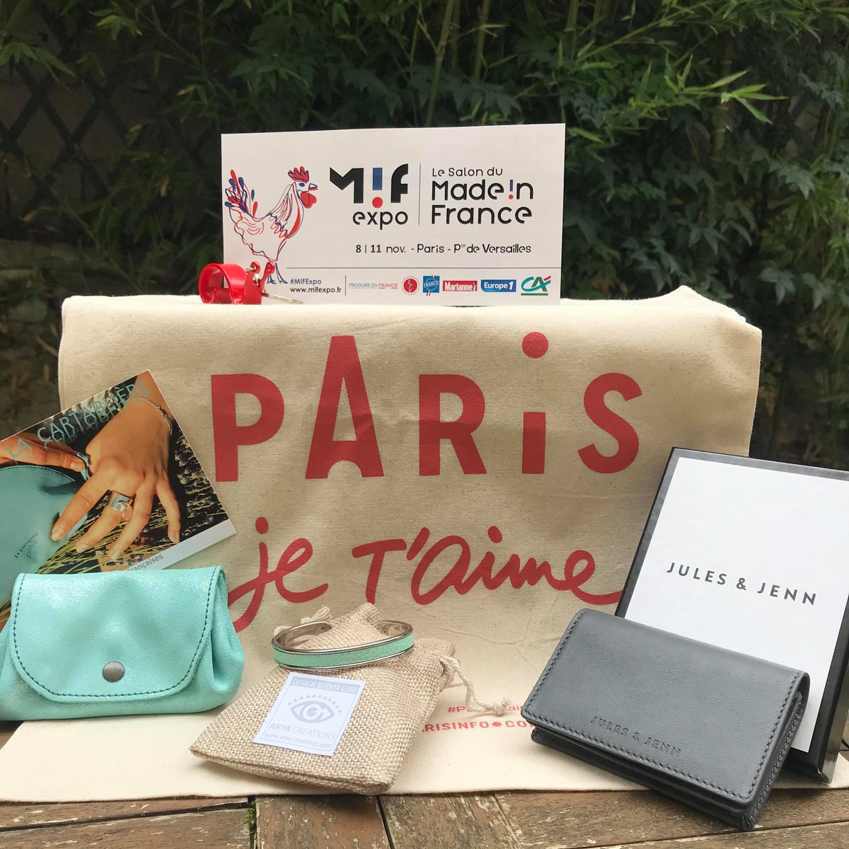 ParisJeTaime's tweet photo. #CONCOURS Remportez 3x1 invitation au salon @MIF_Expo ce #weekend + votre totebag #Parisjetaime #Maroquinerie d'une valeur totale de 128,95 € (retrait sur place uniquement). 🇲🇫 

Follow @ParisJeTaime + #RT ce tweet pour participer. 

Tirage au sort le 07/11. #MadeInFrance https://t.co/jWLmrDPtv8