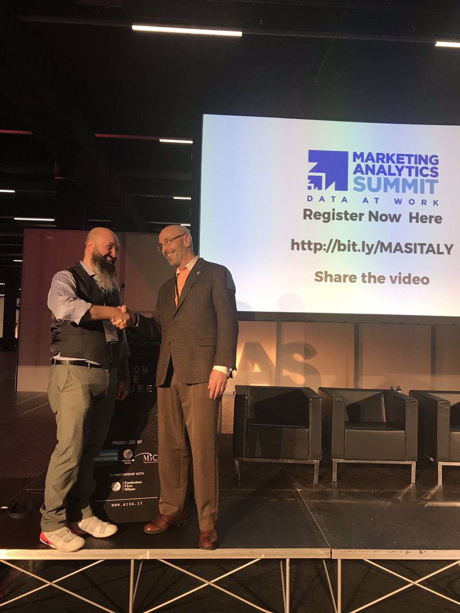 AnalyticsBoost's tweet photo. Final remarks at #MAS19! A great day of sharing #analytics #marketing #knowledge and networking has come to an end! A huge thank to @jimsterne founder at @MAS_Conf to all the speakers, moderators and attendees! https://t.co/E0rxhsZ8aY