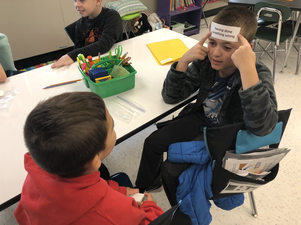 MTL_Poolaw's tweet photo. #headsup this vocab review is on top! #usingourbrains #TeamPoolaw #PWPride #ilovemyjob https://t.co/zBnNIk6y49