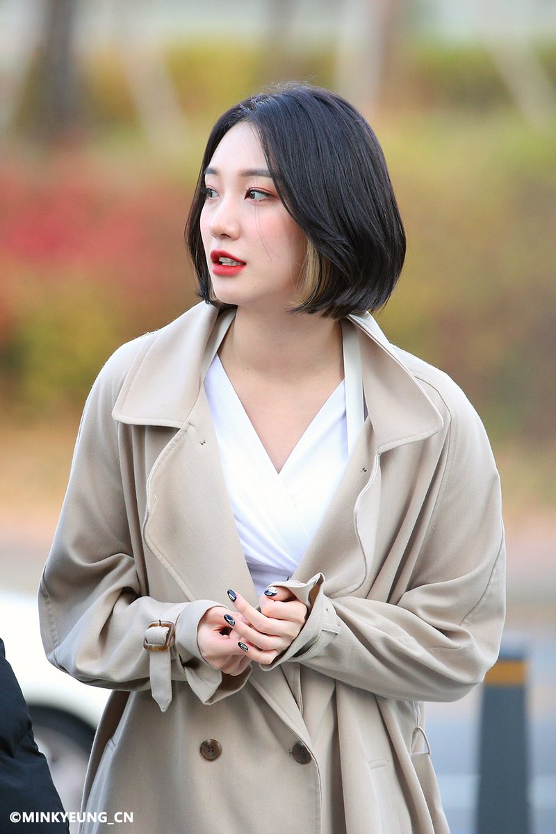 KimRoa_cn's tweet photo. 191105 미니팬미팅 

#민경 #희나피아 #HINAPIA https://t.co/21VQGboOCG