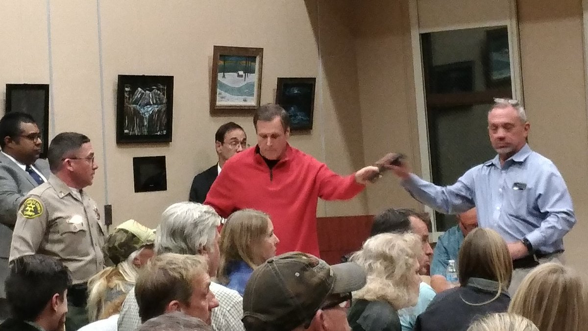 CarloBasail's tweet image. Thank you @ScottWilkCA for real leadership at local Acton Town Hall in #SD21 as this Sacrameto mandated #TimeofDarkness #PSPS as SoCal decends into 3RD World hell #NoWater #NoPower #homelessness #blameClimateChange
@LA_GOP @SCVSignal @scvgop @38GOP @AsmChristySmith @TomLackey36