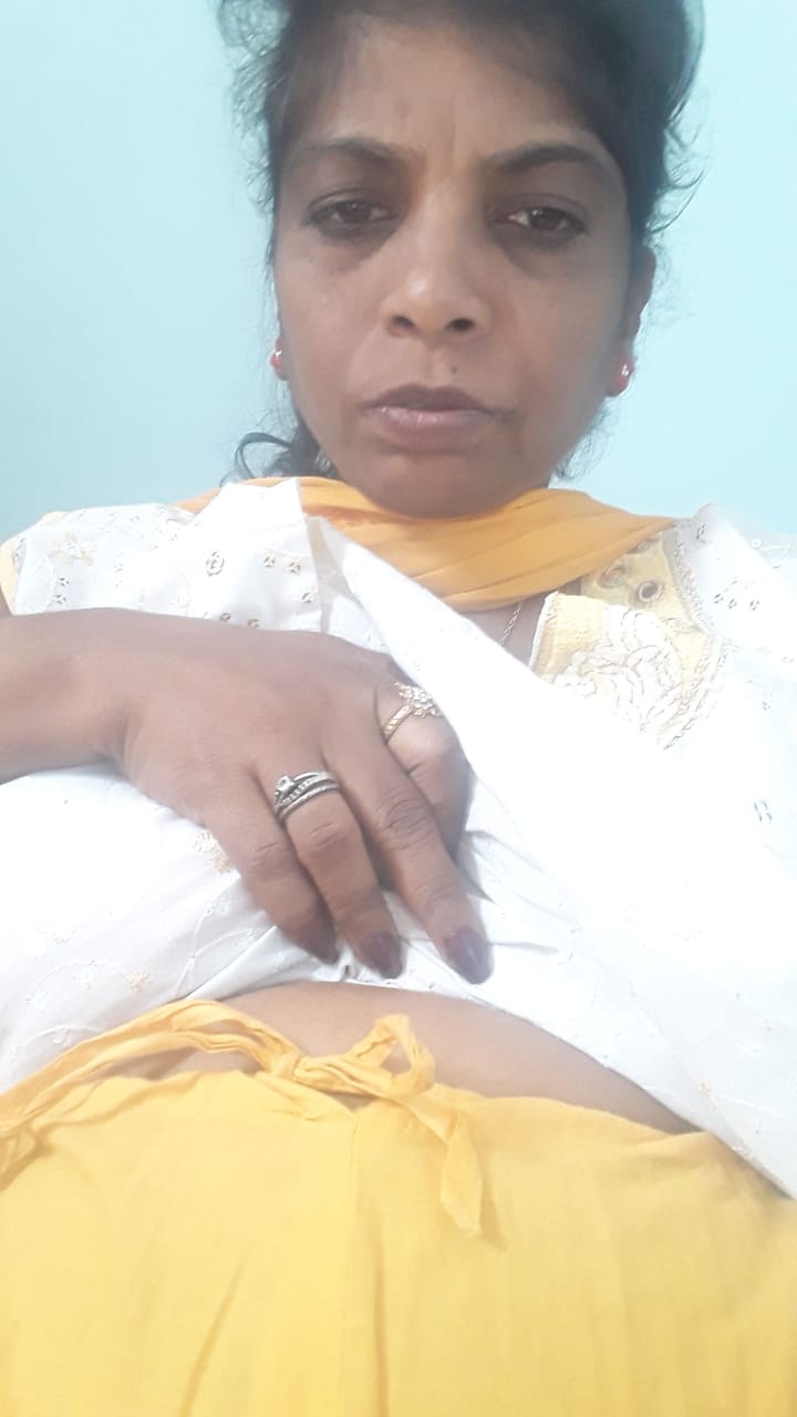 GasmaskGirl on X: Good morning India and all. I see lot of aunty stomach.  Here is mine💋💋💋 Please visit @Gasmaskegirl and t.coBU77IuctVE  to see the new videos. t.coP7LrY91oyj  X