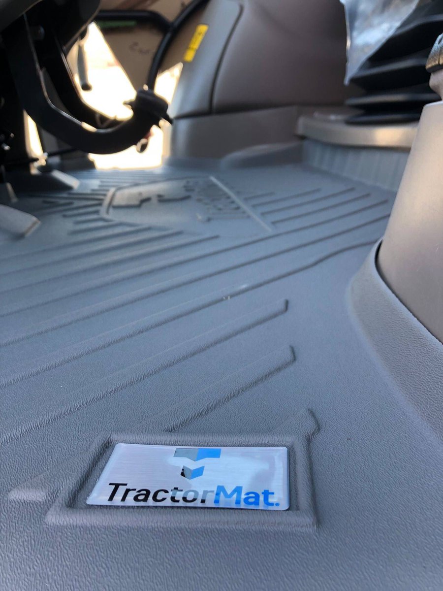Harvest GIVEAWAY time!!! Like and retweet this post for a chance to win a TractorMat for one of your tractors or Combines #protectyourinvestments #agtwitter #harvest19 #HarvestSeason
