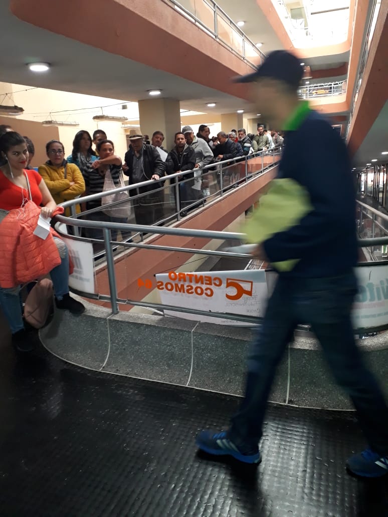 <a href="/MedimasEPS/">Medimás EPS</a> <a href="/Supersalud/">Supersalud</a> Cual servicio oportuno y de calidad dejen de ser oportunistas ante las redes sociales, acaso no ven la fecha del comunicado. Ineptos y al parecer <a href="/supersalud/">Supersalud</a> no hace nada. Miren las fotos de su proveedor Pro H SAS bogotá,  incumpliendo las normas de almacenamiento de medicamentos