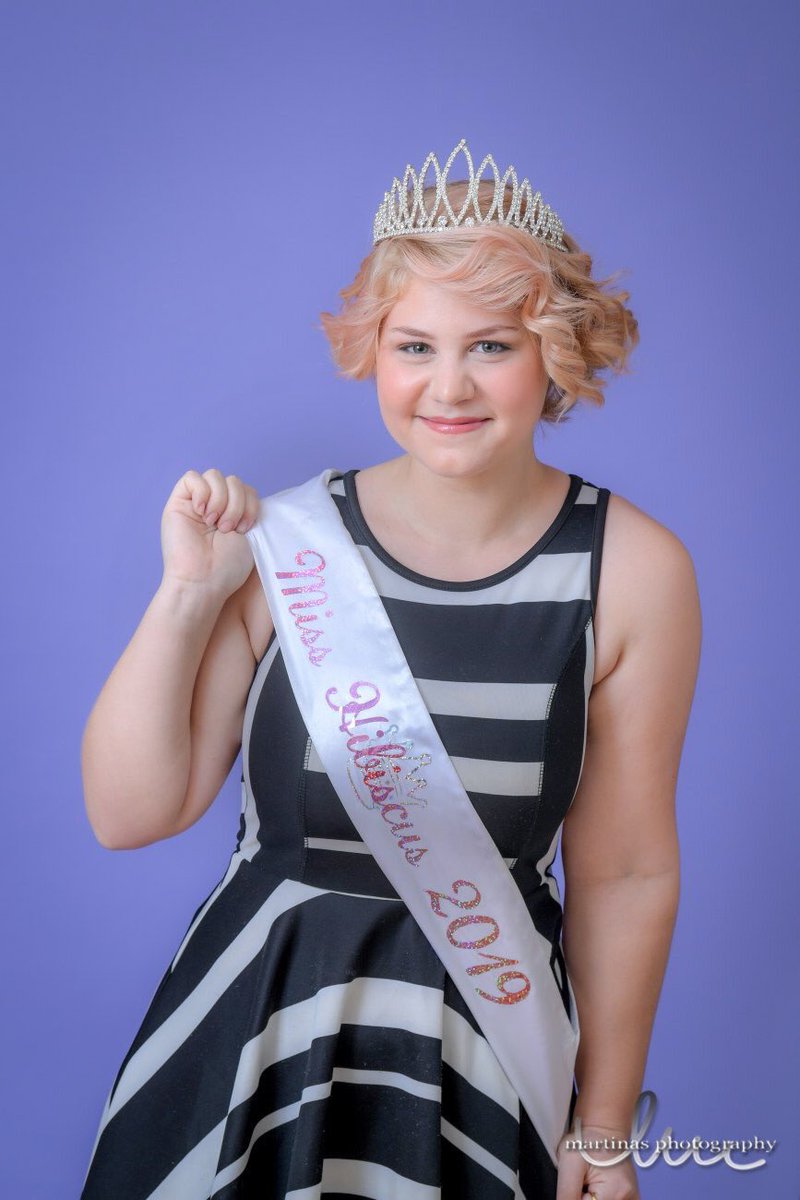 MainstreetVB's tweet photo. Miss Hibiscus 2019 Rebekah Parsons.  #leadership #payitforward #MSVB 🌺 https://t.co/wbuJPNoWZF