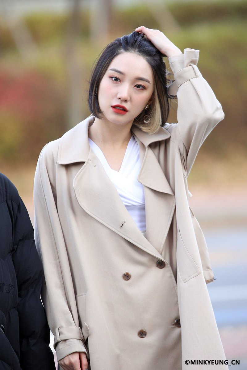KimRoa_cn's tweet photo. 191105 미니팬미팅 

#민경 #희나피아 #HINAPIA https://t.co/Z5GrTKyCA0