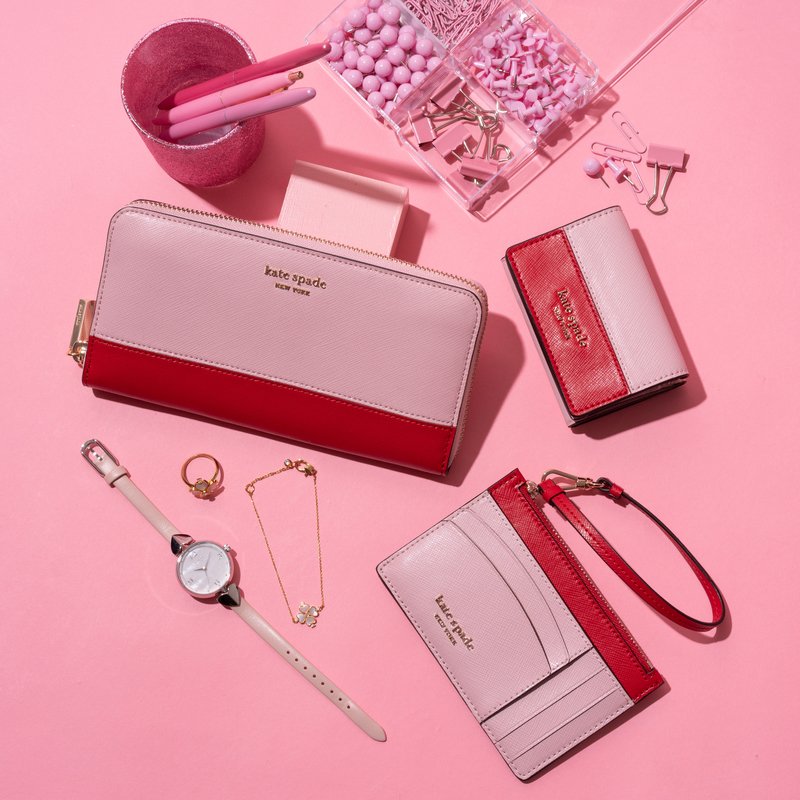 katespade フラグメントケース