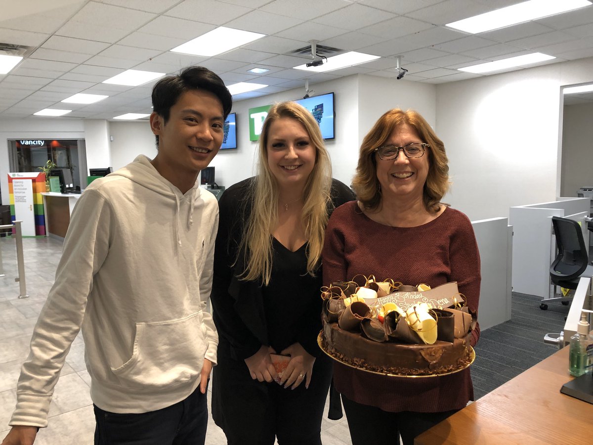 Celebrating F2020 and 3 amazing colleagues November Birthdays ... here’s to big things in 2020! #dreamteam #2020 #FR <a href="/TD_Canada/">TD (Canada)</a>
