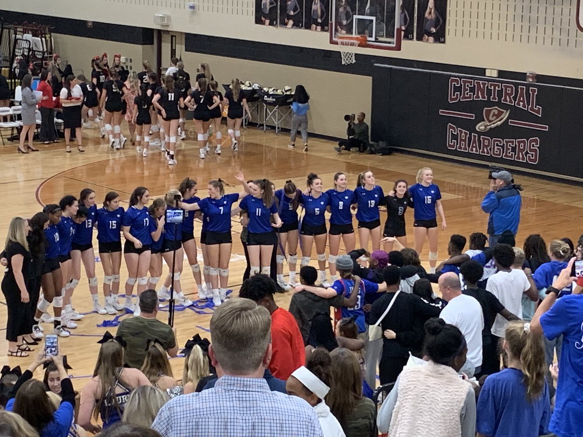 Bobcats WIN in 3! So proud of the players and student section! <a href="/BNHSVBall/">Byron Nelson HS VBall</a>  <a href="/ByronNelsonHigh/">Byron Nelson HS</a>