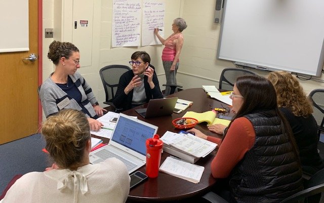 ATep46's tweet photo. 1st day back yest @Region1CentralO @aroy_dr w K-8 tchr ldrs/admins &amp; w @HollanderHolly @CTScienceCenter 👏Und discip-specific literacy/what experts shifting our lens as observers to dev fdbk as to how tchrs impact lrnrs as mathematicians, scientists, historians @ReVISION_Learng https://t.co/nY6Wr4jfGZ