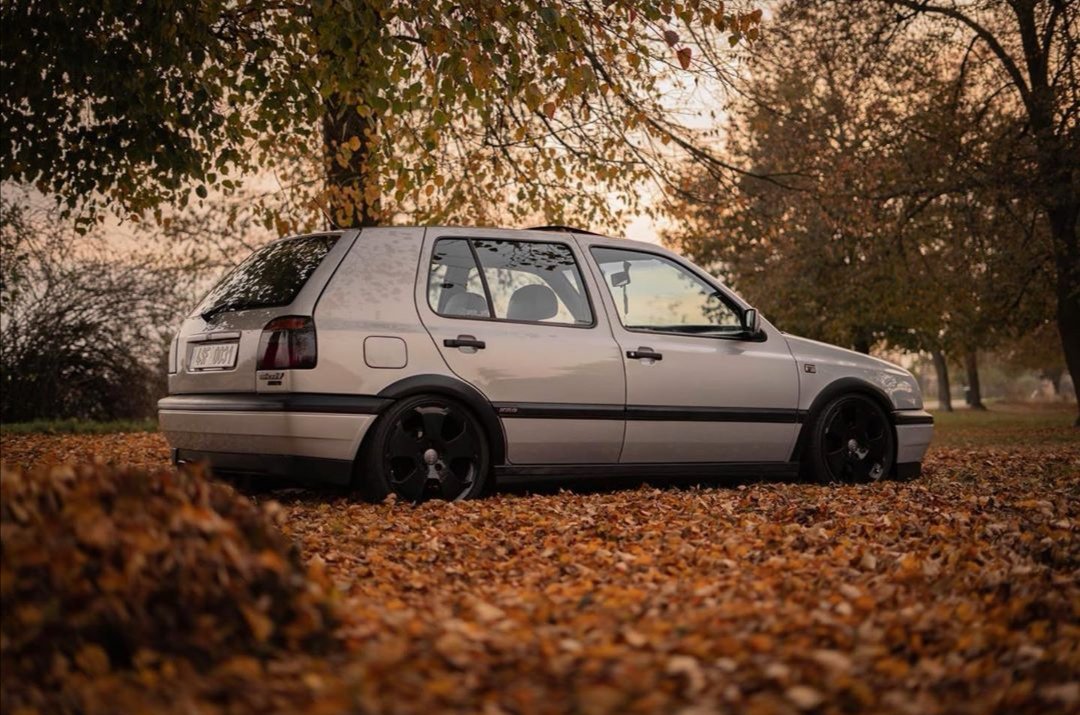 apFahrwerke's tweet photo. Swipe for some awesome pictures 📷🍂☀
.
https://t.co/3j5JXWyVei
.
#ap #apsportfahrwerke #apcoilovers
.
#vw #golf #golf3 #mk3 #vr6 #volkswagen #wheels #rebuild #engine #rebuild #newparts #projektzwo #lemforder
.
#apsuspension #apgewindefahrwerk #apfahrwerke #static #stance https://t.co/JNQxdM8fAF
