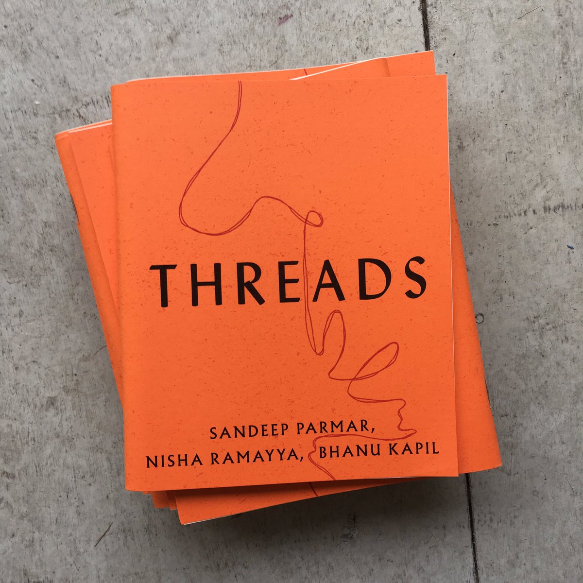 Good_Press's tweet photo. Morning!! We’re here til 6pm!
There is a fresh stack of Threads by Sandeep Parmar, Nisha Ramayya and Bhanu Kapil going on to the shelves. This book is endlessly popular and for very good reason. Thanks @clinicpresents for putting it into the world ❤️ https://t.co/QaCmBThQAE