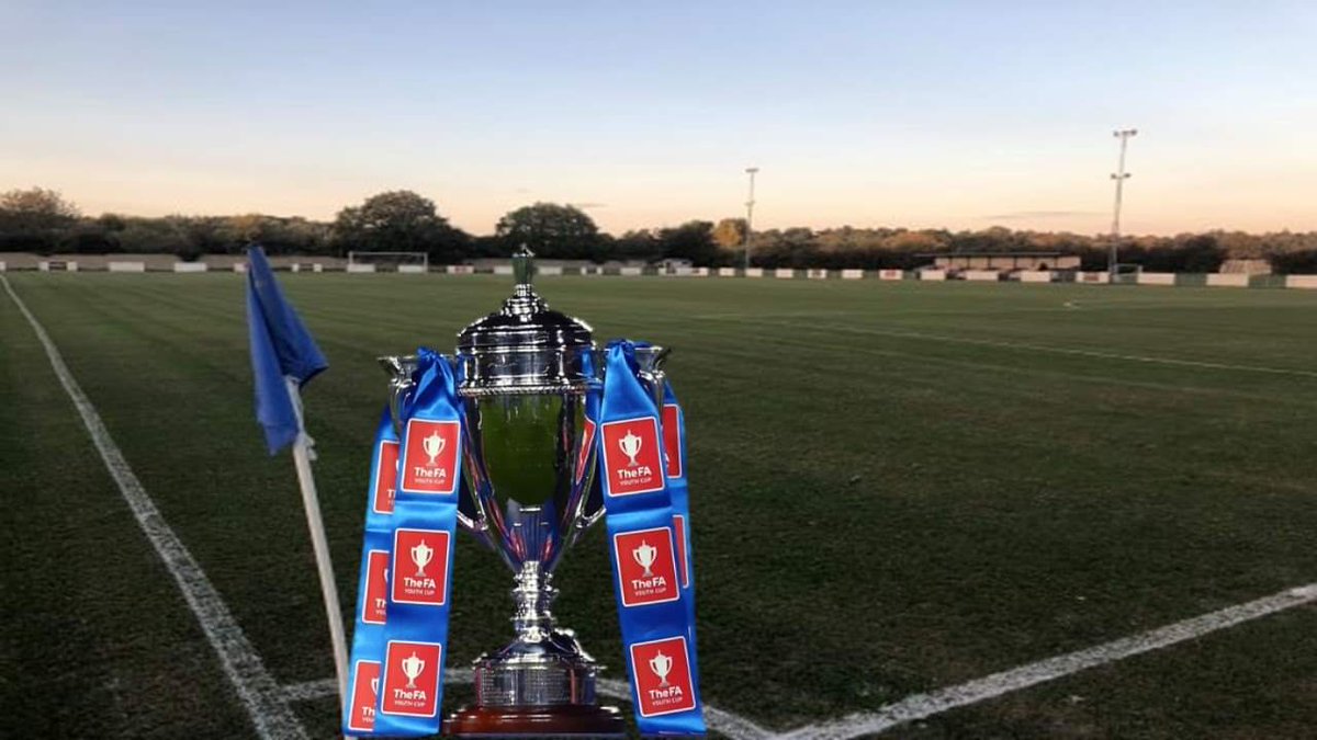 🔵⚪M A T C H D A Y🔵⚪
Tonight our #CityU18s will welcome <a href="/AcademyOUFC/">Oxford United Academy</a> to @Therivermoor in the First Round Proper of the #FAYouthCup.

Our youngsters would really appreciate your support. 💙👏

#RCIvOXU