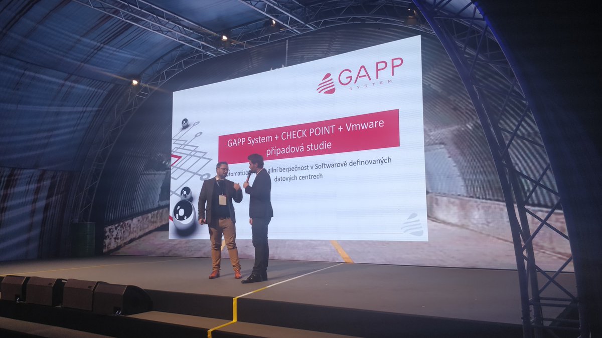 GAPPsystem's tweet image. ... A to vše jedinečně glosuje moderátor Leoš Mareš!
#leosmares #mariankulhavy #gappsystem #cpx2019