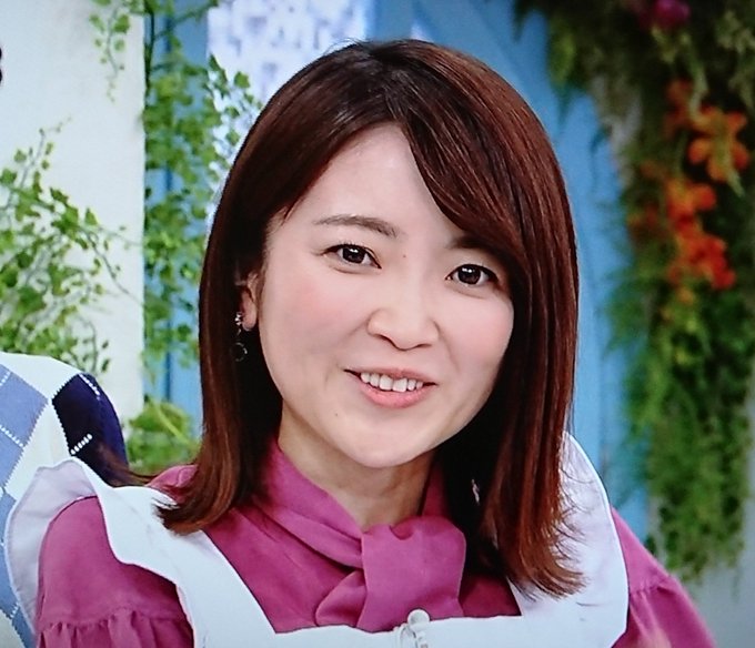 千葉美乃梨アナウンサーは法政大学出身で 結婚し産休に 出身大学