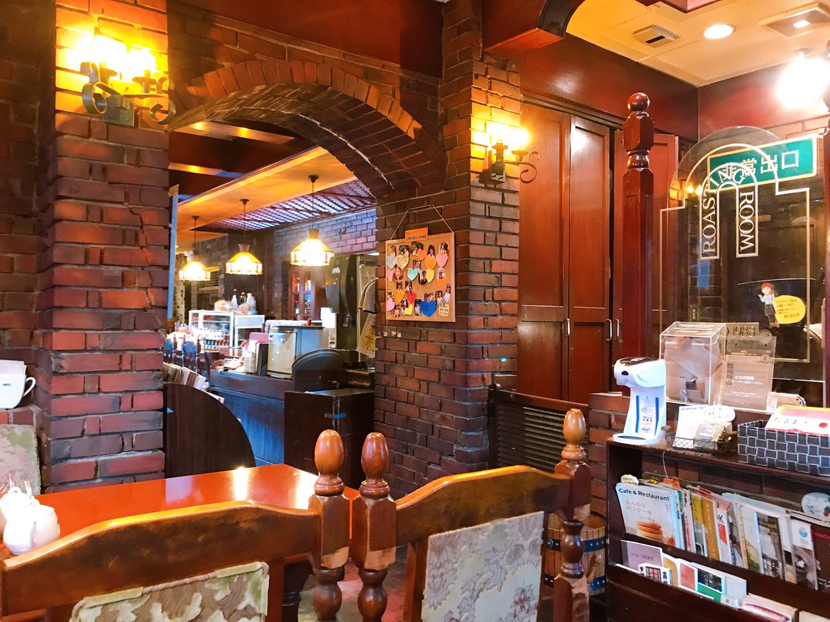 きまぐれ純喫茶 Auf Twitter 2回目のヒロコーヒー本店 もうあっという間にクリスマスですね ヒロコーヒー ヒロコーヒー本店 江坂 デカフェ コーヒー 喫茶 クリスマスツリー 気まぐれ純喫茶