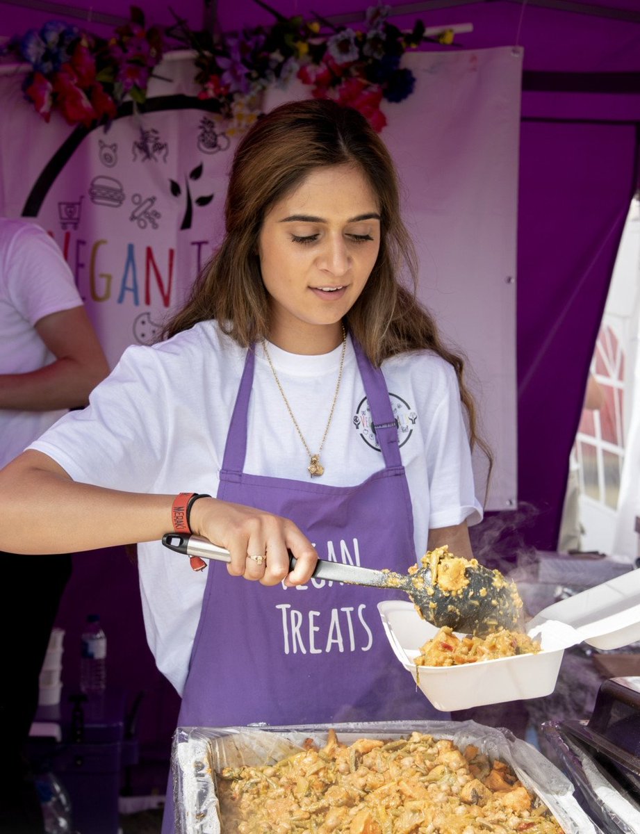 Welcome Tara's Vegan Treats one of our newest contributors! Offering personalised plant based catering, Tara can be found at her food stall in St Albans and if you can't get enough, you can specially order her tasty treats! DM us to get involved! #Foodies #Hertfordshire #cookbook