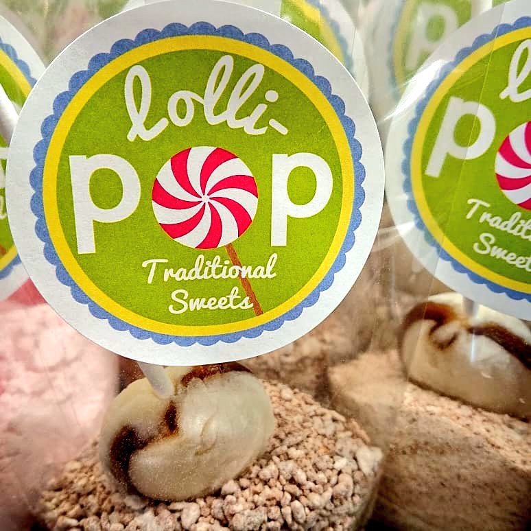 LollipopTS's tweet photo. New Lollipop Dippers featuring @JosephDobsons Salted Caramel Mega Lollies 😋 😍 😋 😍 😘 
#Lollipop #Megalollies #Saltedcaramel https://t.co/DXQeuMixdz